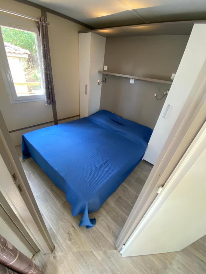 Les Chalets Des Iles Borgo  Exterior photo